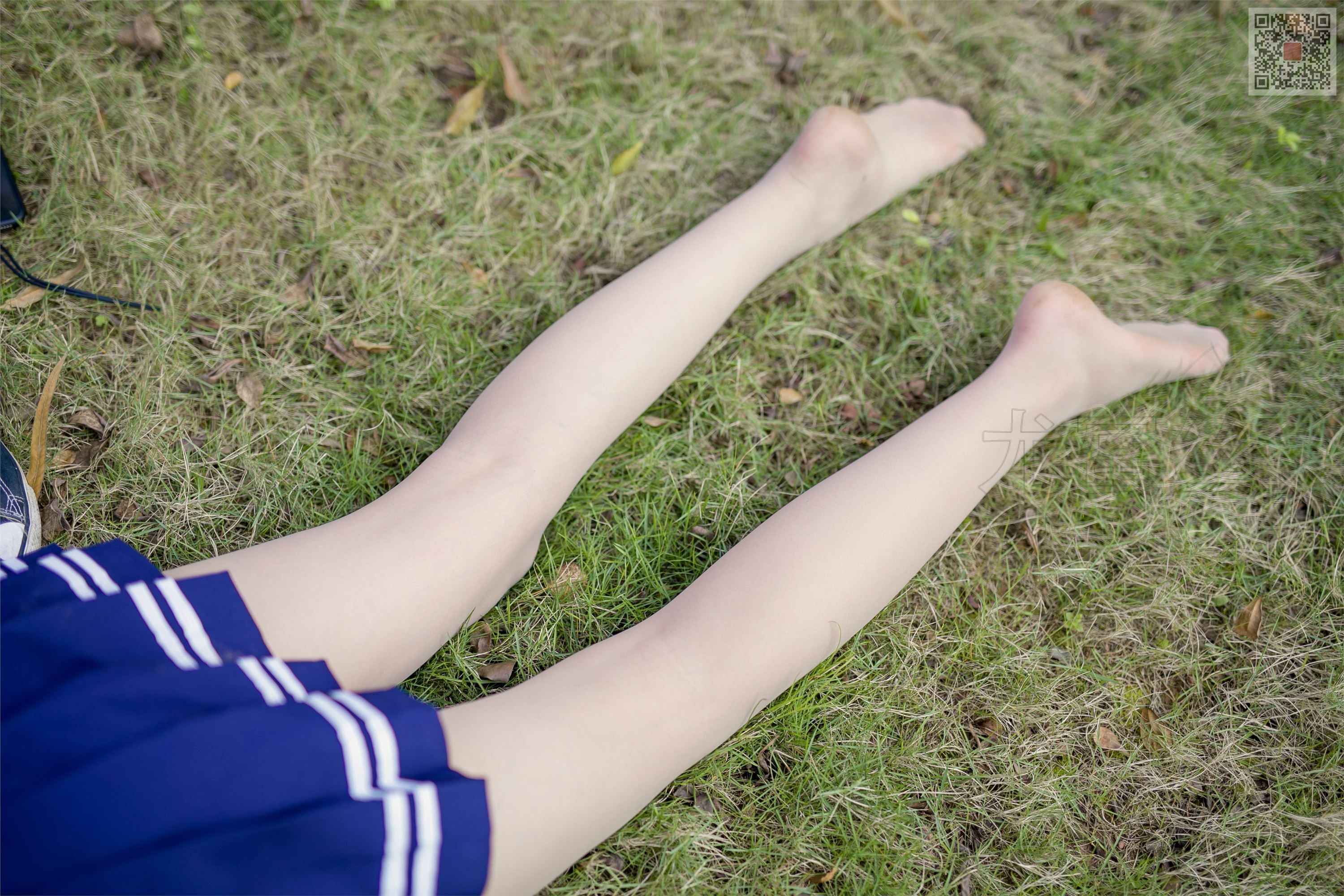 尤蜜丝 穿搭写真 NO.016